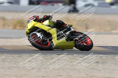 media/Apr-18-2025-CVMA Friday Practice (Fri) [[88baa45499]]/Racer 3/Session 5 (Turn 14 Tip In)/